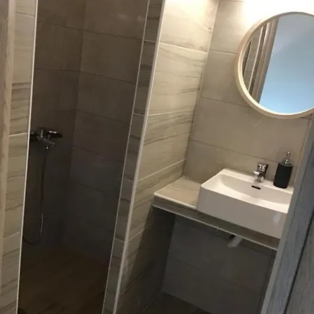 Constas Nifea Tatil Evi *