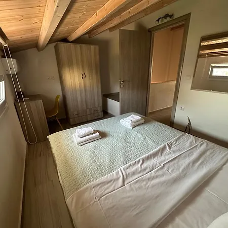 Holiday home Constas Nifea *