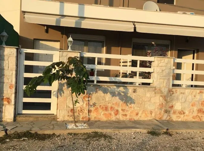 Constas Nifea Case de vacanță