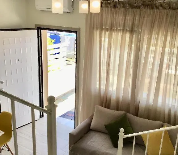 Constas Nifea * Nikiti (Sithonia)